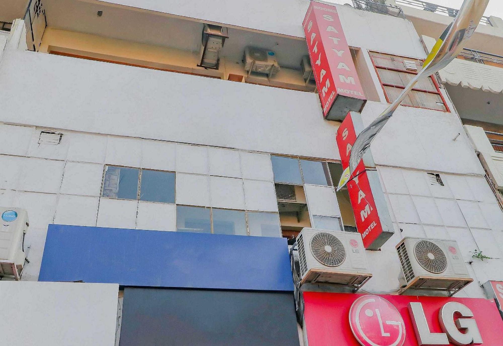 Hotel O Sameer Residency Chandigarh Exterior photo